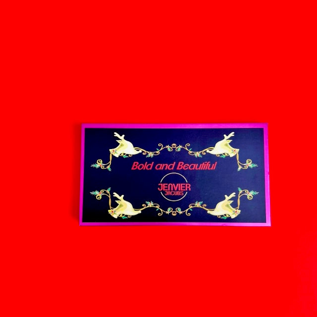 jenvierjacubs Bold and Beautiful Eyeshadow Palette
