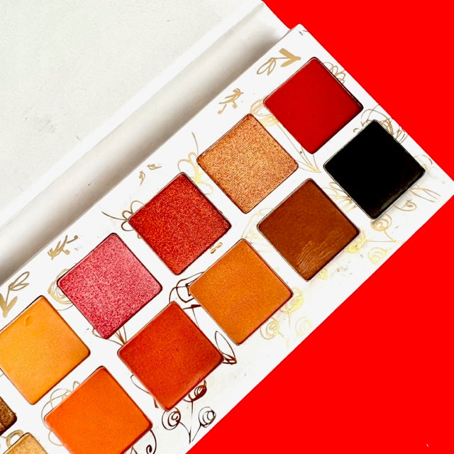 jenvierjacubs Blossom Eyeshadow Palette