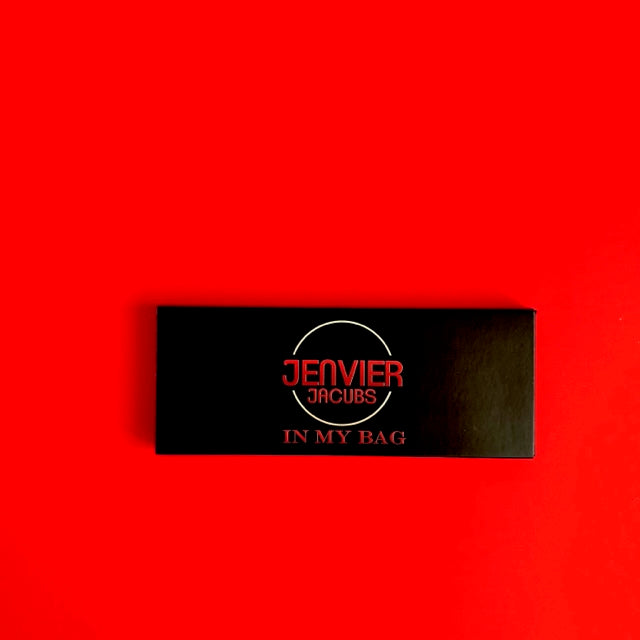 jenvierjacubs In My Bag Contour Palette