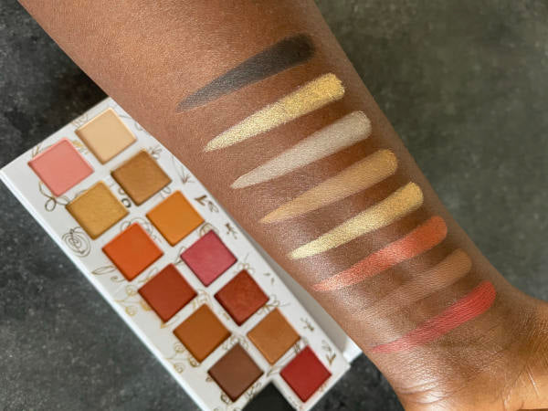 jenvierjacubs Blossom Eyeshadow Palette