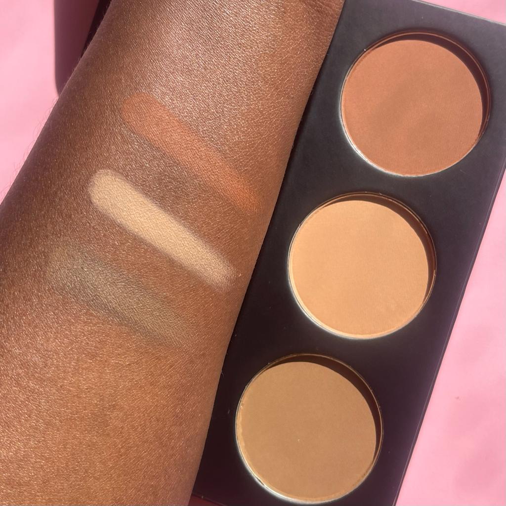 jenvierjacubs In My Bag Contour Palette
