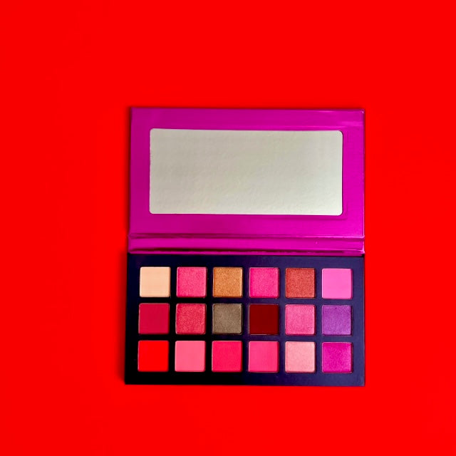 jenvierjacubs Bold and Beautiful Eyeshadow Palette