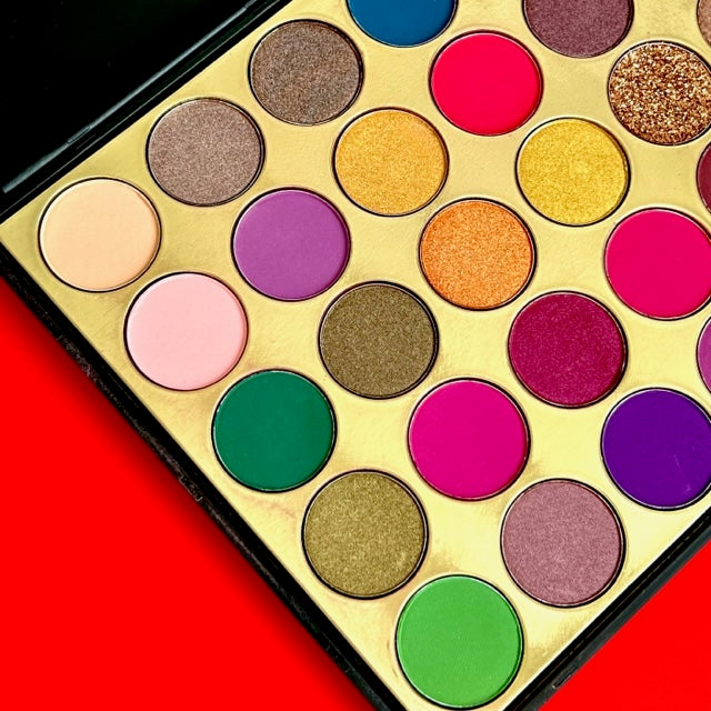 jenvierjacubs Superiority Eyeshadow Palette