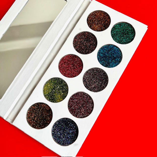 jenvierjacubs Glittered Queen Eyeshadow Palette