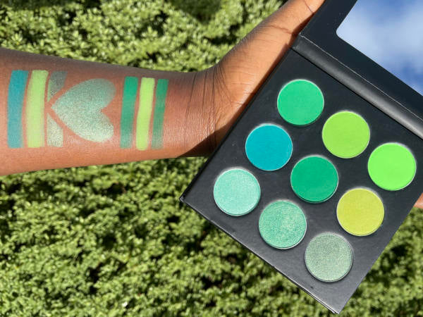 jenvierjacubs Teardrop II Eyeshadow Palette